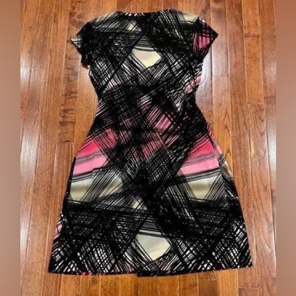 Worthington stretch black and pink abstract print faux wrap dress size Large - Picture 3 of 6